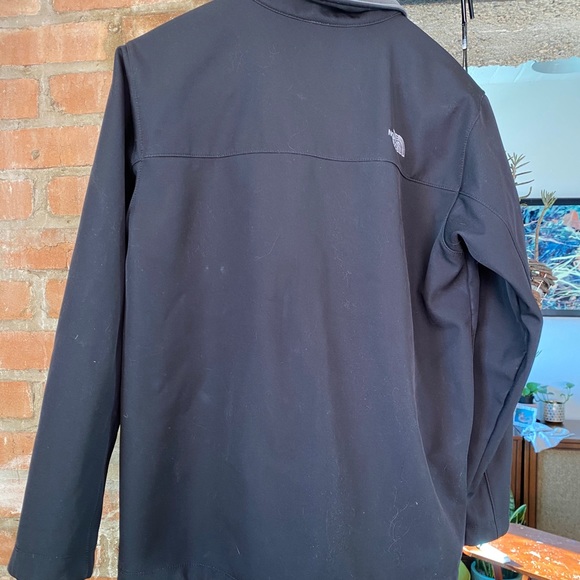 BLACK NORTHFACE JACKET- PRICE DROP - Picture 2 of 5